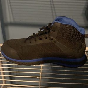 Timberland’s Women Steel Toe Shoes 8.5